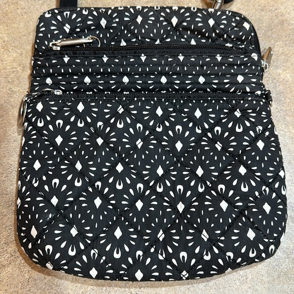 Travelon Crossbody bag with adjustable strap - Picture 2 of 8